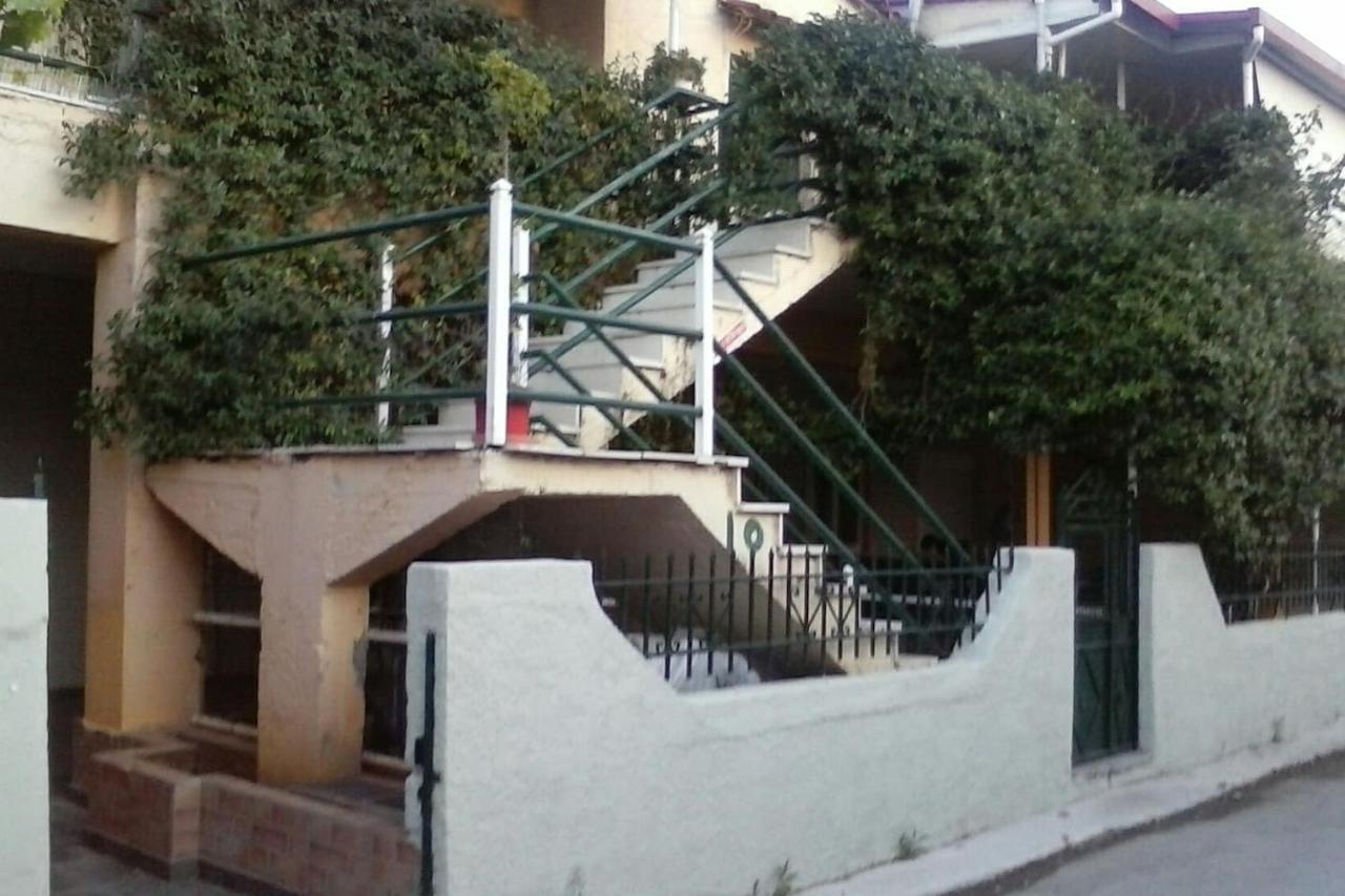 Cozy House 3 *